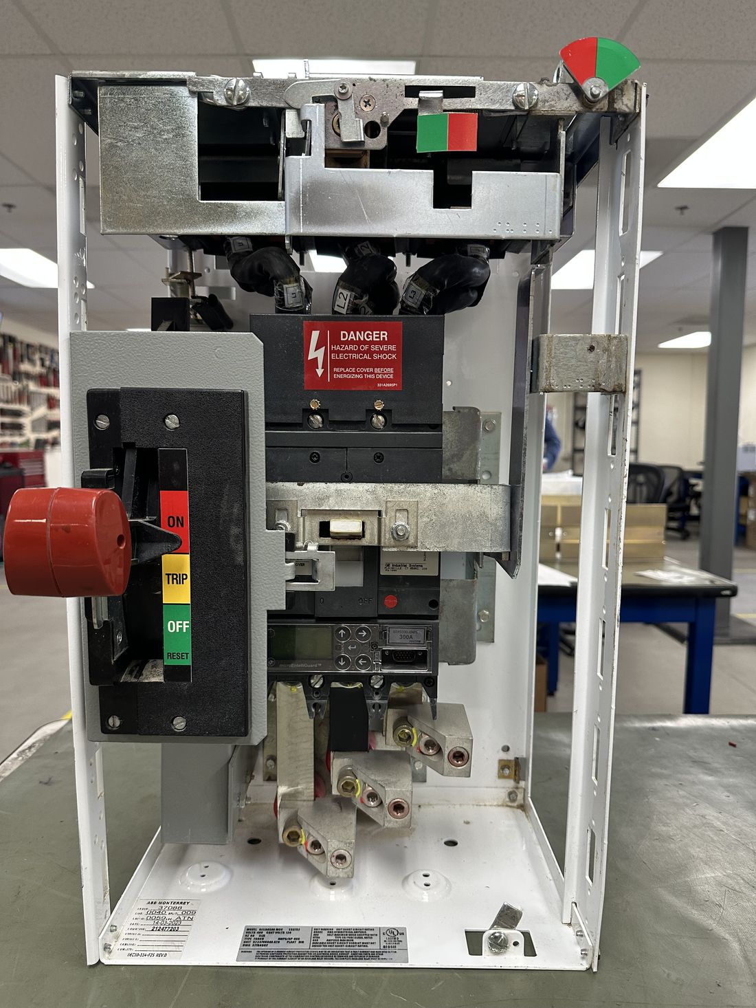 MCC plug-in unit with molded-case breaker, on the bench
